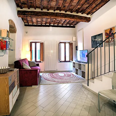 Cozy In The Heart Of سيينا